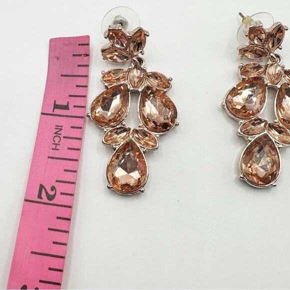Lulus Chandelier Earrings Rose Gold Peach Rhinestones Crystal Cluster Signed - Picture 5 of 7